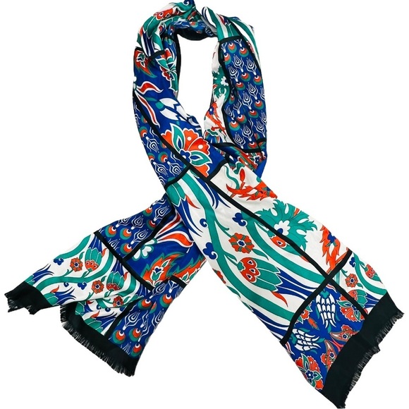 Vintage Oblong Scarf Shawl 100% Silk 28"x67" Floral‎ Black Trim Fringe Turkey - Picture 1 of 8
